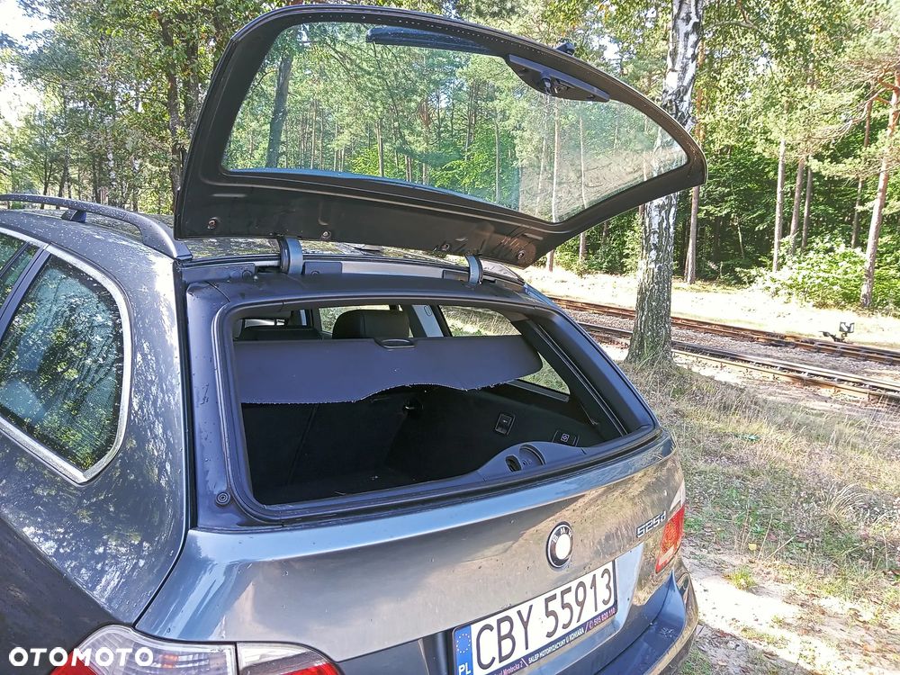 BMW Seria 5 525d Touring Edition Fleet - 7