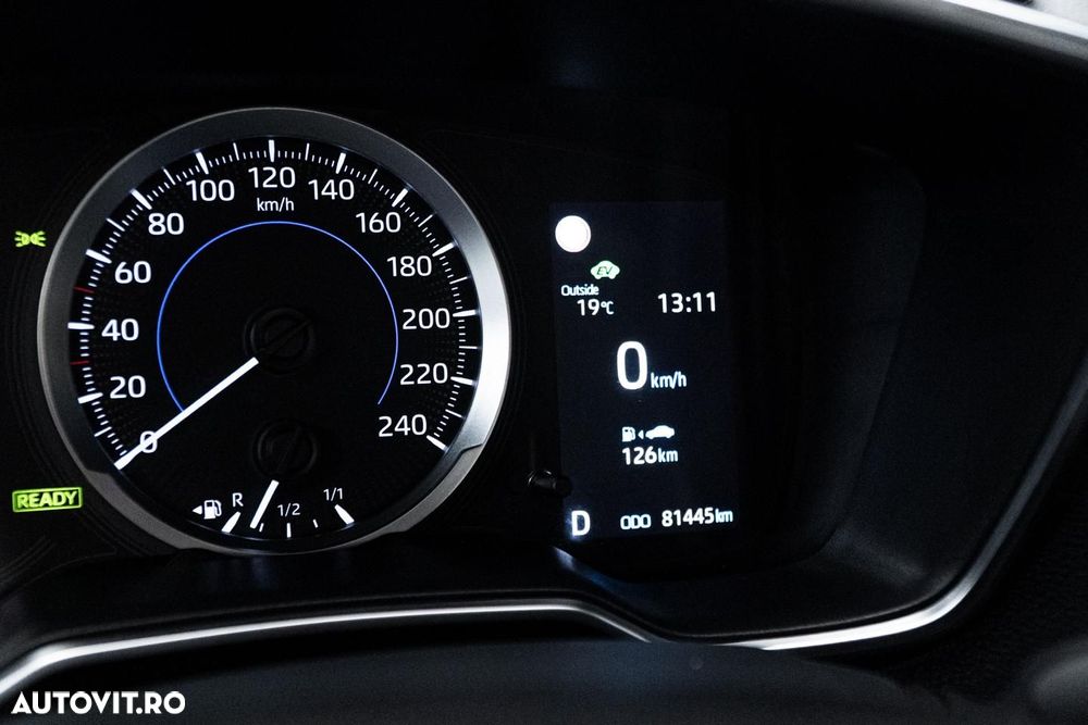 Toyota Corolla 1.8 HSD Dynamic - 31
