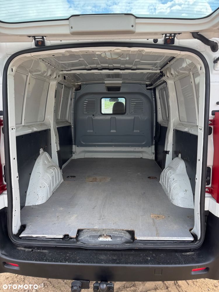 Peugeot Expert - 8