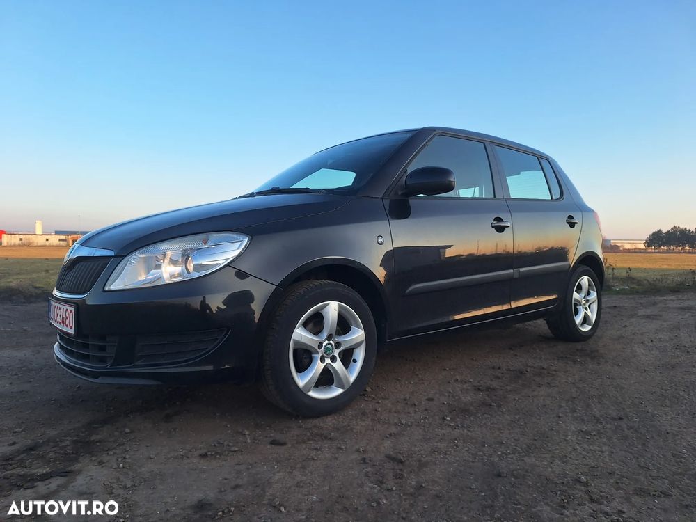 Skoda Fabia 1.2 HTP Ambiente - 10