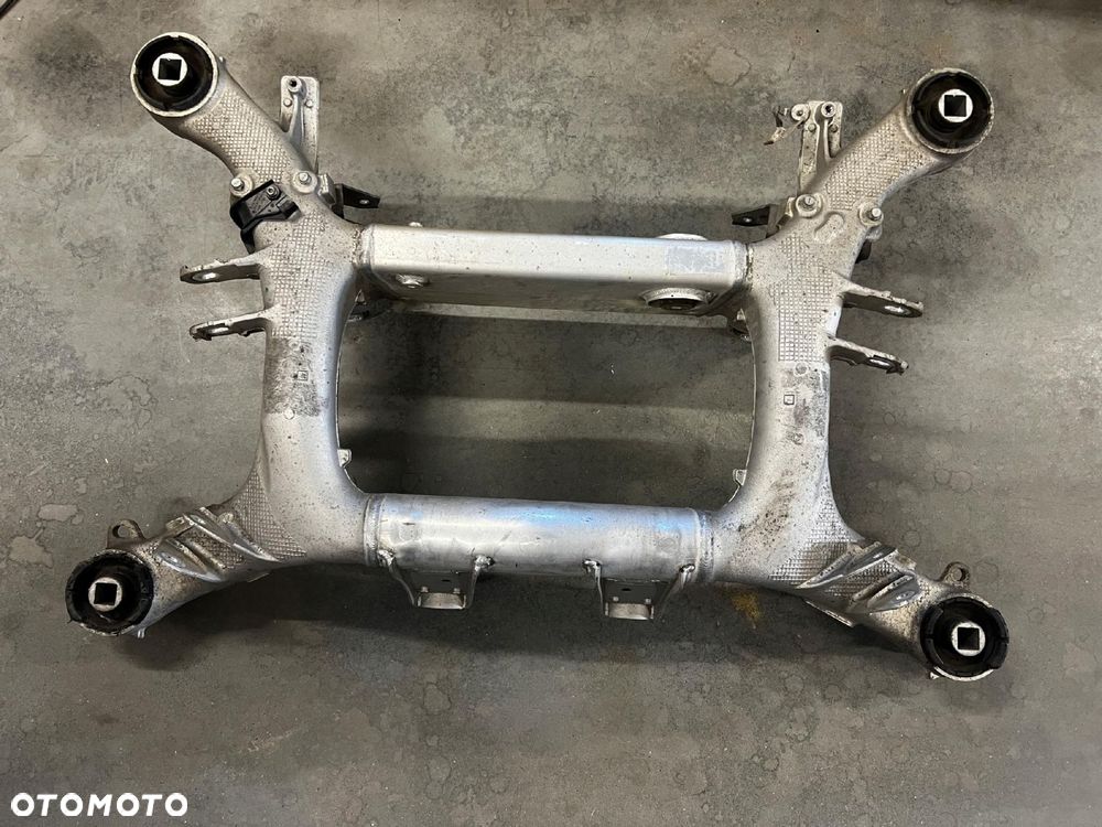 WÓZEK BELKA SANKI ZAWIESZENIE KOŁYSKA TYŁ BMW M5 F90 M8 F91 F92 - 1