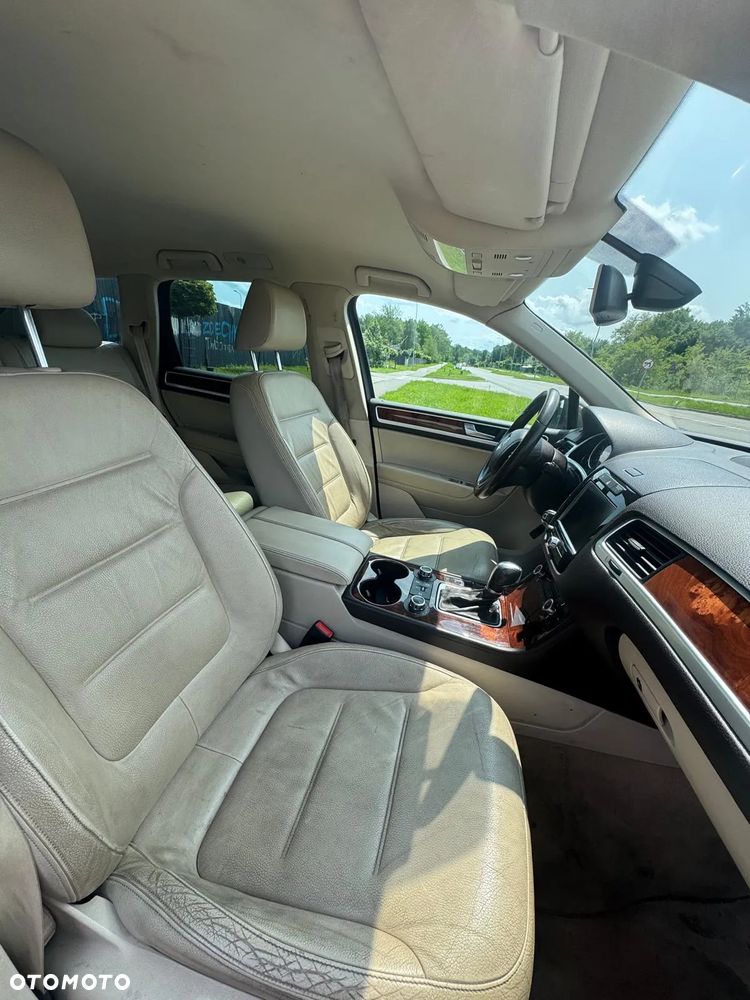 Volkswagen Touareg 3.0 V6 TDI BMT - 13