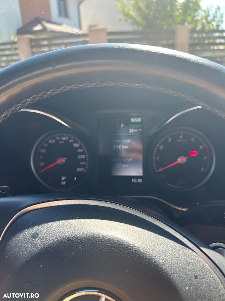 Mercedes-Benz GLC 300 e 4MATIC - 16