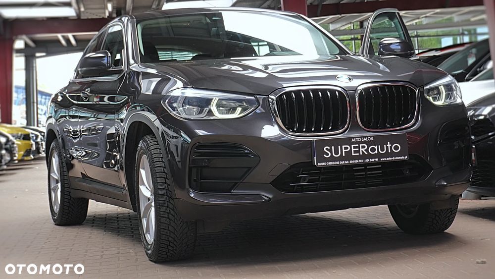 BMW X4 xDrive20i GPF sport - 3