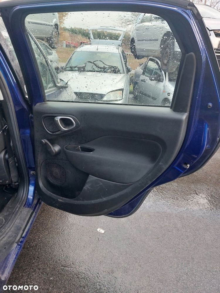 Fiat 500L lift drzwi prawe tył kompletne - 3