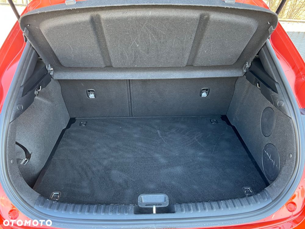 Kia XCeed 1.4 T-GDI OPF DCT7 JBL SOUND EDITION - 13