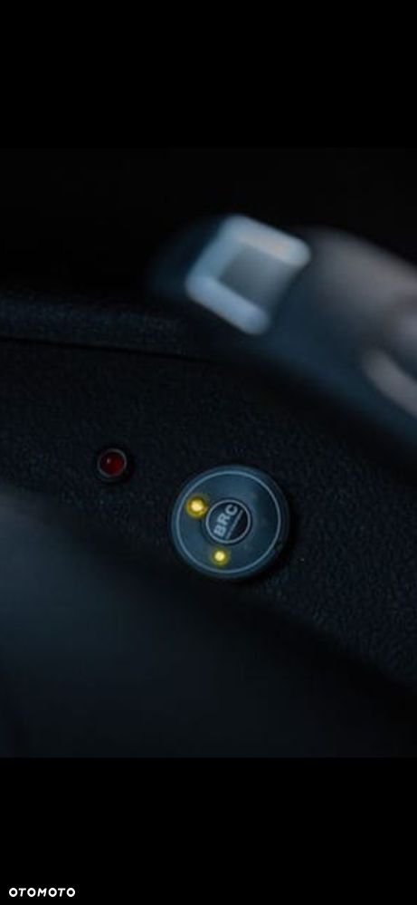 Ford Focus 1.6 SYNC Edition - 30