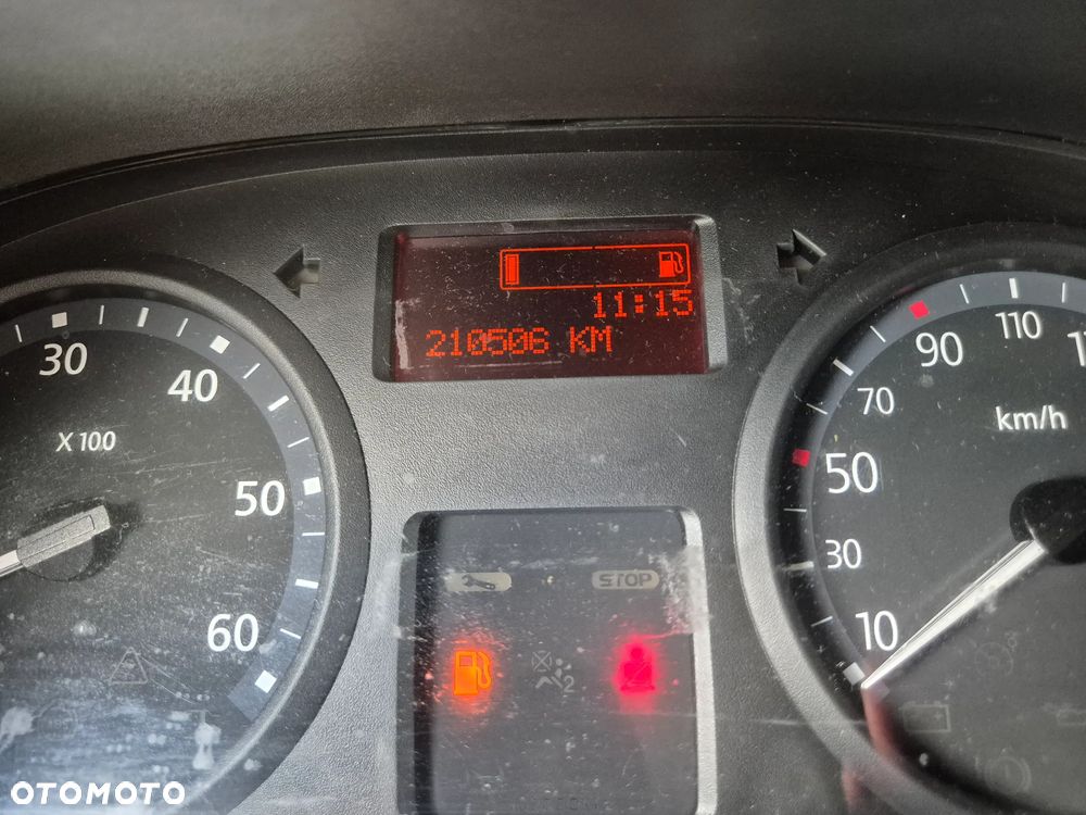 Renault Trafic - 16