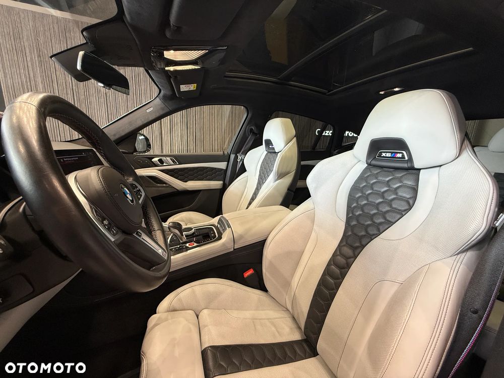 BMW X6M - 17