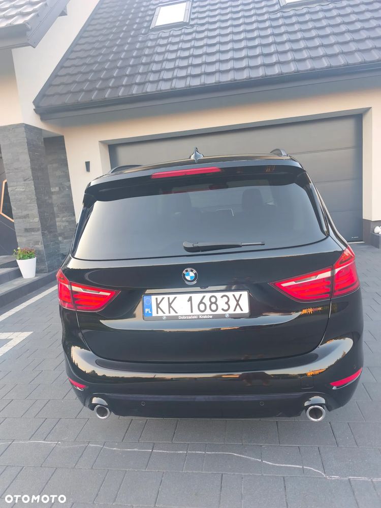 BMW Seria 2 218d Luxury Line sport - 14