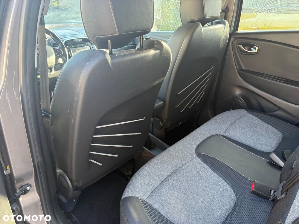 Renault Captur ENERGY TCe 120 Intens - 19