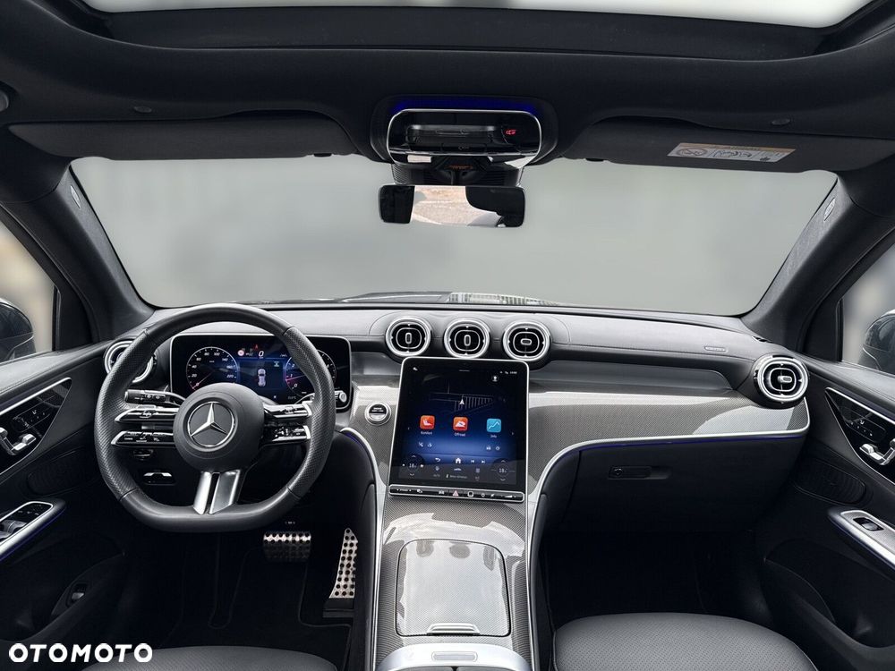 Mercedes-Benz GLC - 14