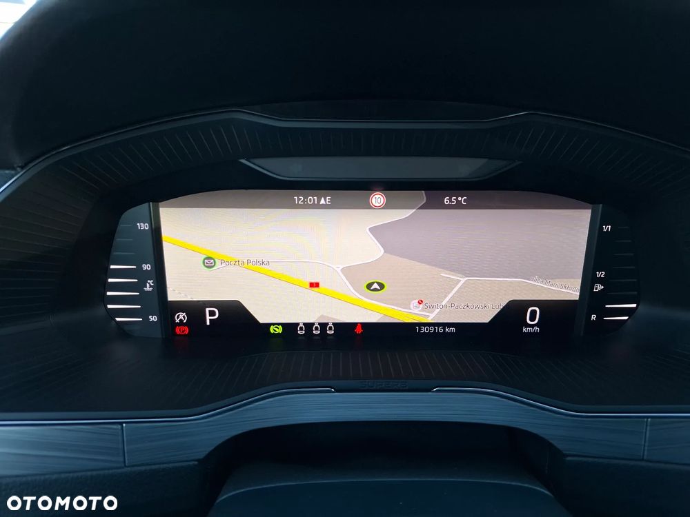 Skoda Superb 2.0 TDI Ambition DSG7 - 19