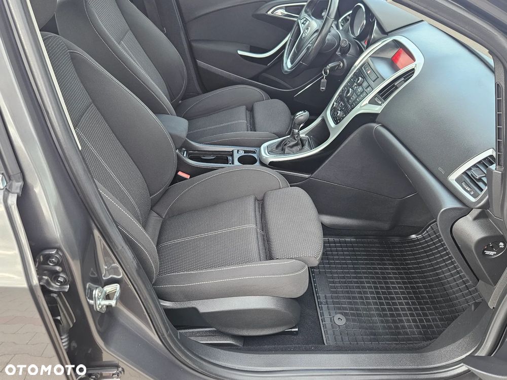 Opel Astra 1.4 Turbo Design Edition - 14