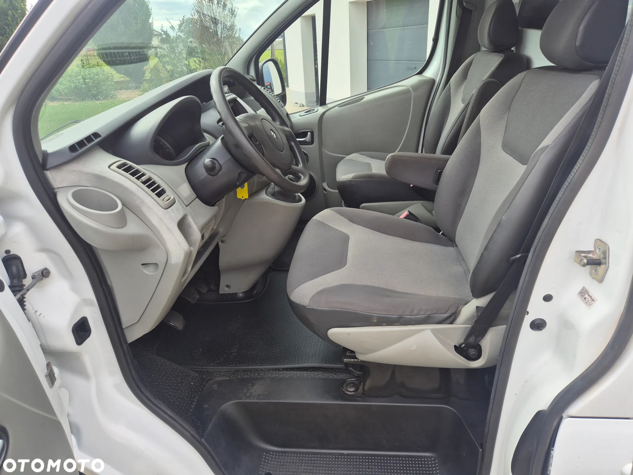 Renault Trafic - 9