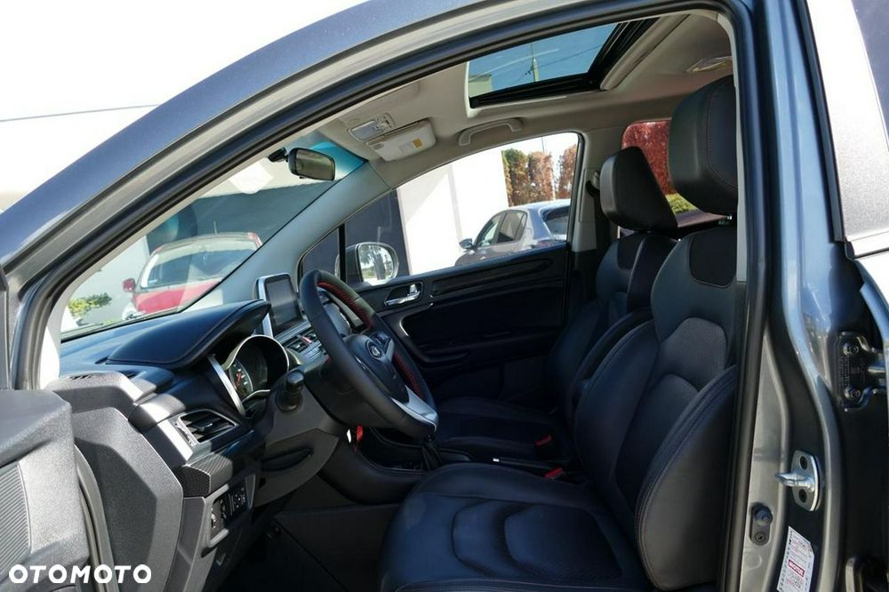 Volkswagen T-Roc - 20