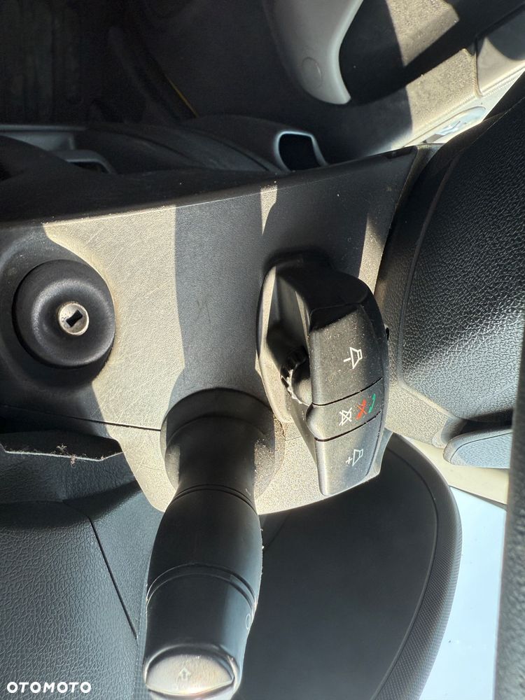 Renault Master - 15