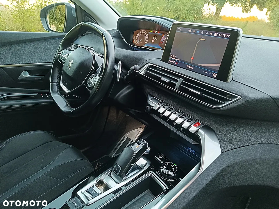 Peugeot 3008 1.5 BlueHDi Crossway S&S EAT8 - 25