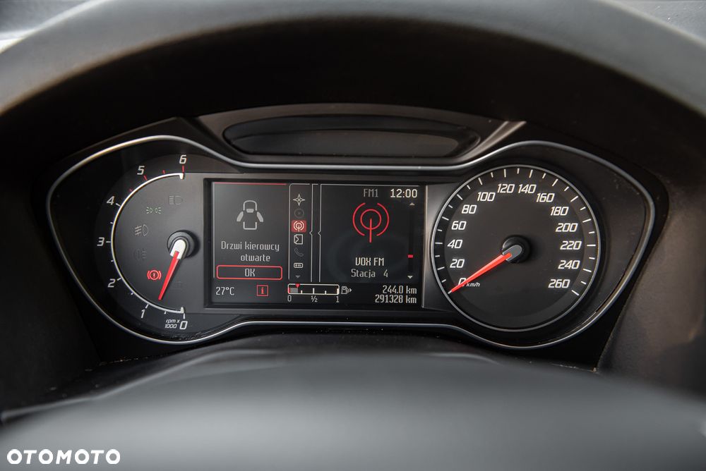 Ford Mondeo - 19