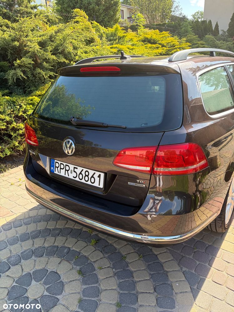 Volkswagen Passat 1.6 TDI DPF BlueMot Comfortline - 22