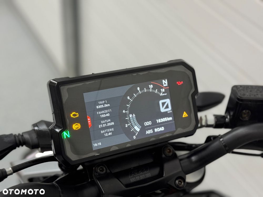 KTM Duke - 16