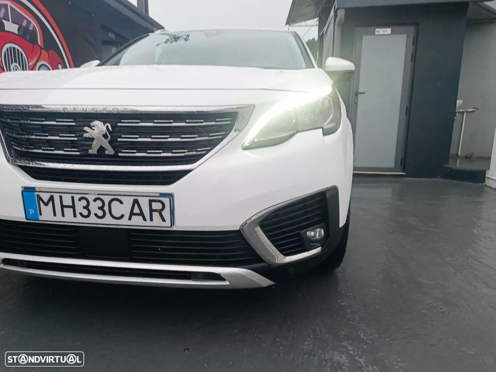 Peugeot 5008 PureTech 130 Stop & Start Allure Pack - 3