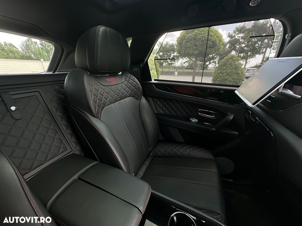 Bentley Bentayga W12 Mulliner - 15