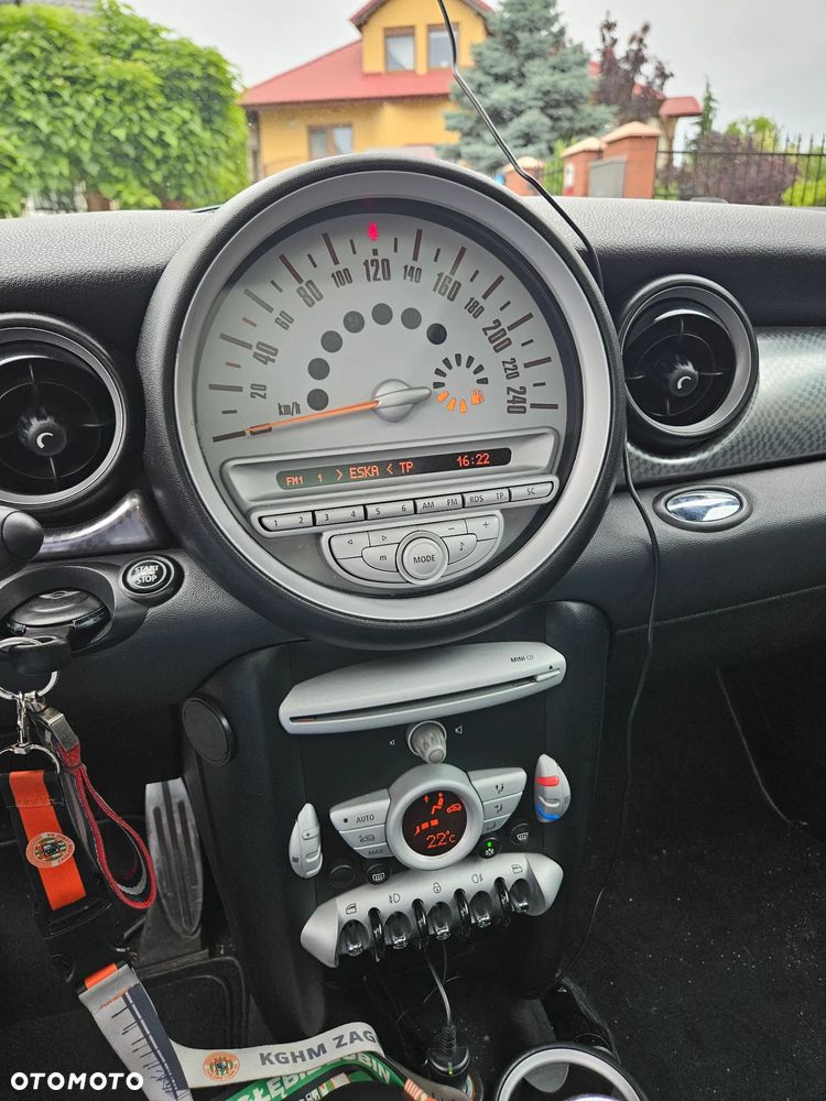 MINI Cooper S Standard - 17