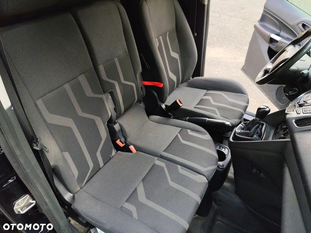 Ford Connect - 24