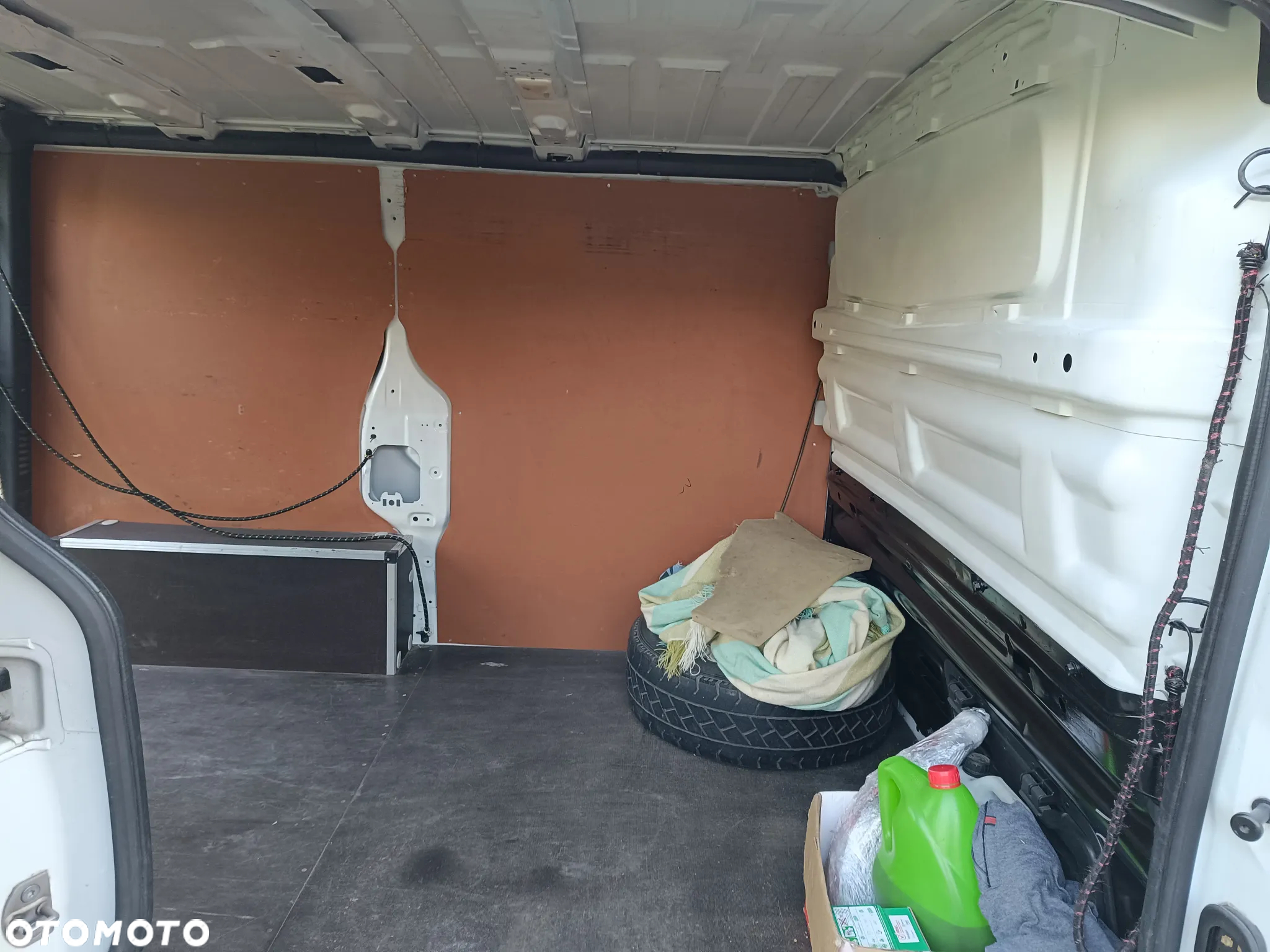 Renault Trafic - 11