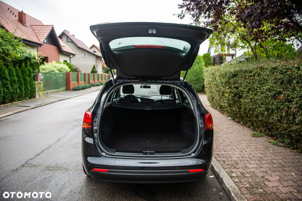 Kia Ceed Cee'd 1.4 Business Line - 14