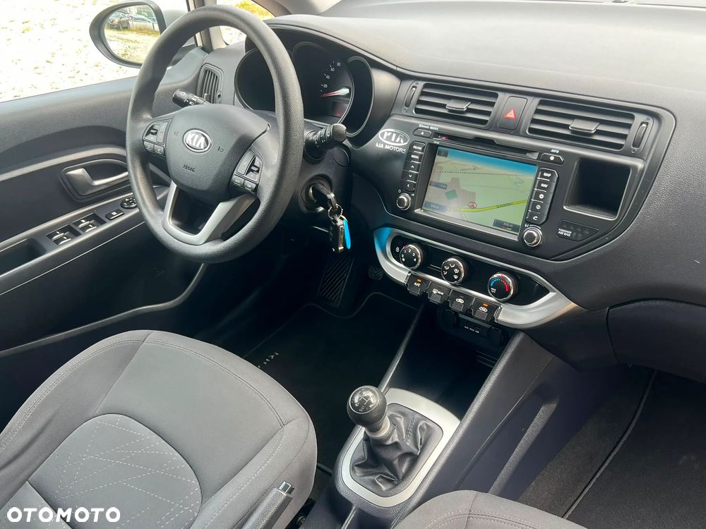 Kia Rio 1.2 Edition 7 - 13
