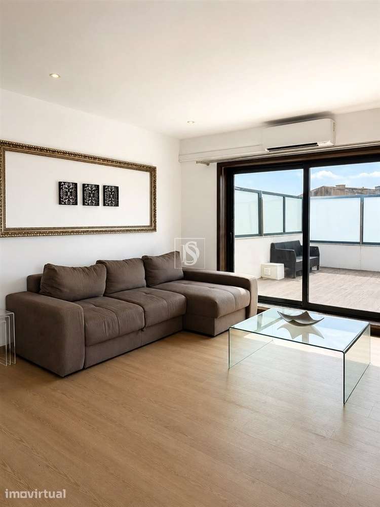 Arrendamento | Exclusivo T4 Duplex na 1.ª Linha de Mar | Aver-o-Mar - Grande imagem: 2/29