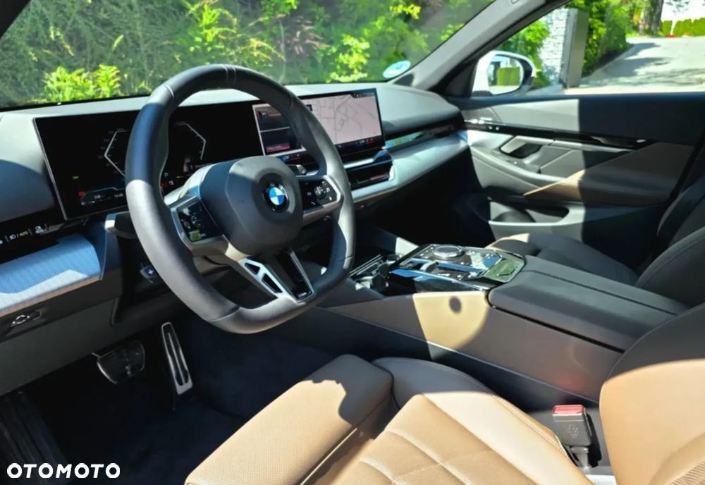 BMW Seria 5 520d xDrive mHEV M Sport - 9