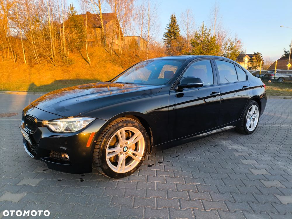 BMW Seria 3 330i xDrive Edition M Sport Shadow - 1