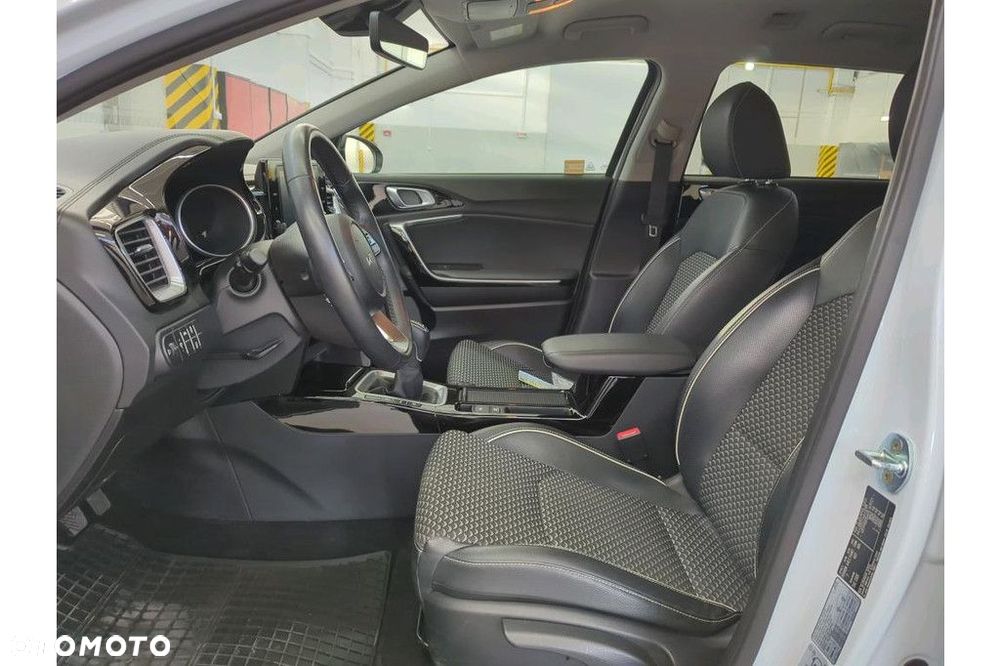 Kia Ceed 1.5 T-GDI L - 5