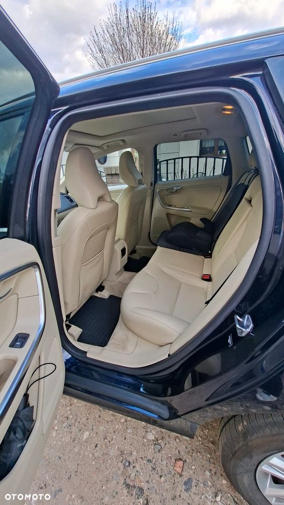 Volvo XC 60 T6 Geartronic Momentum - 9