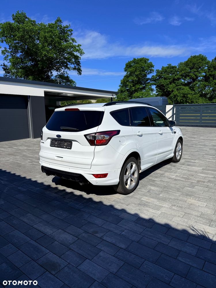 Ford Kuga 2.0 TDCi 4x2 ST-Line - 6