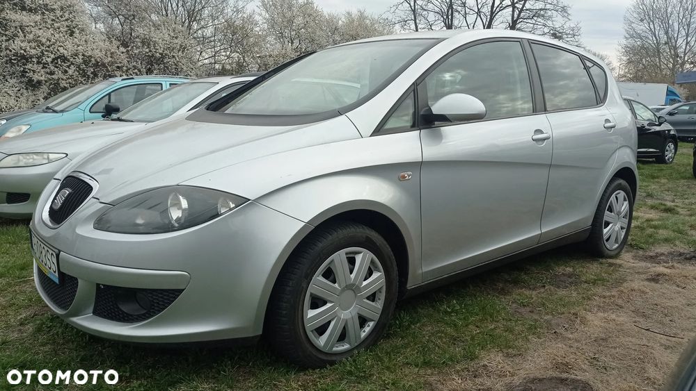 Seat Altea 1.6 Reference Comfort - 2