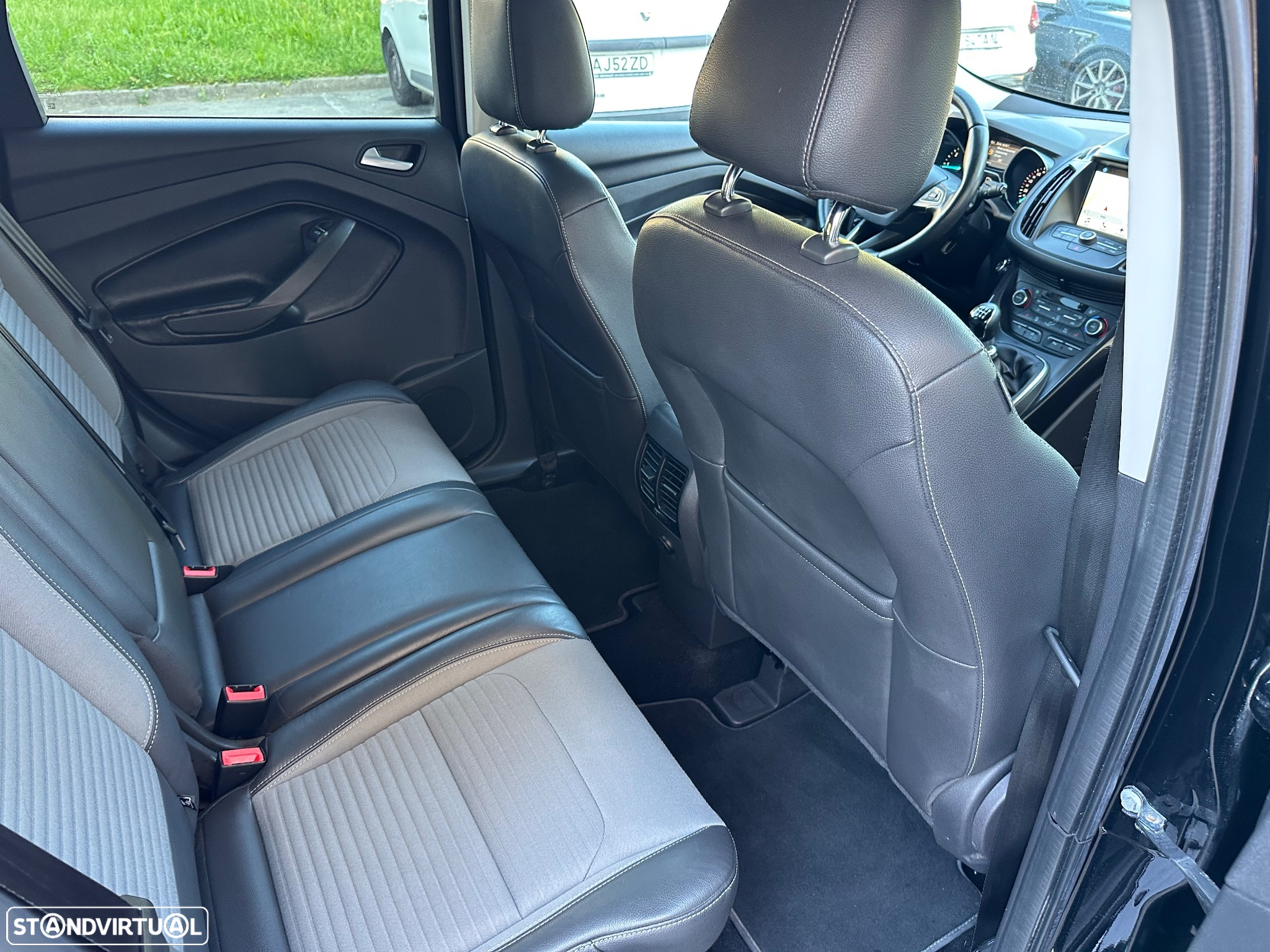 Ford Kuga 2.0 TDCi Titanium 4WD - 32