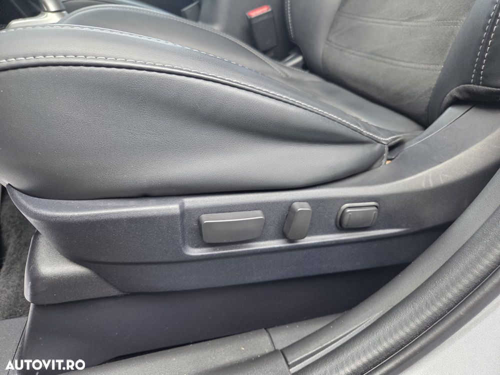 Mitsubishi Outlander - 18