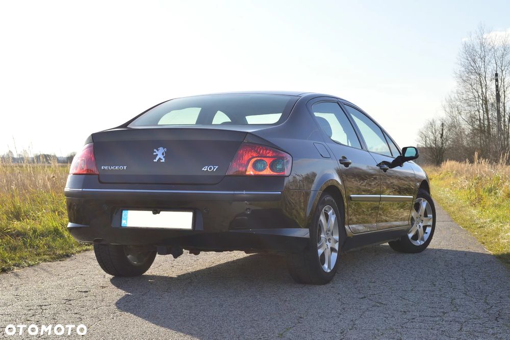 Peugeot 407 - 2