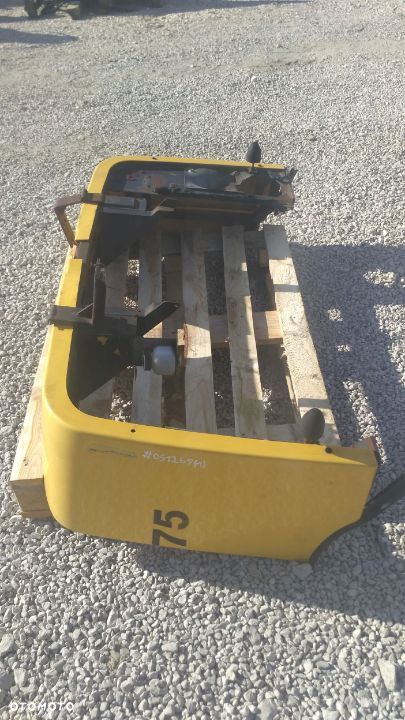 Oklapowanie Osłony Plastiki Części kabiny Komatsu WA 75 - 12