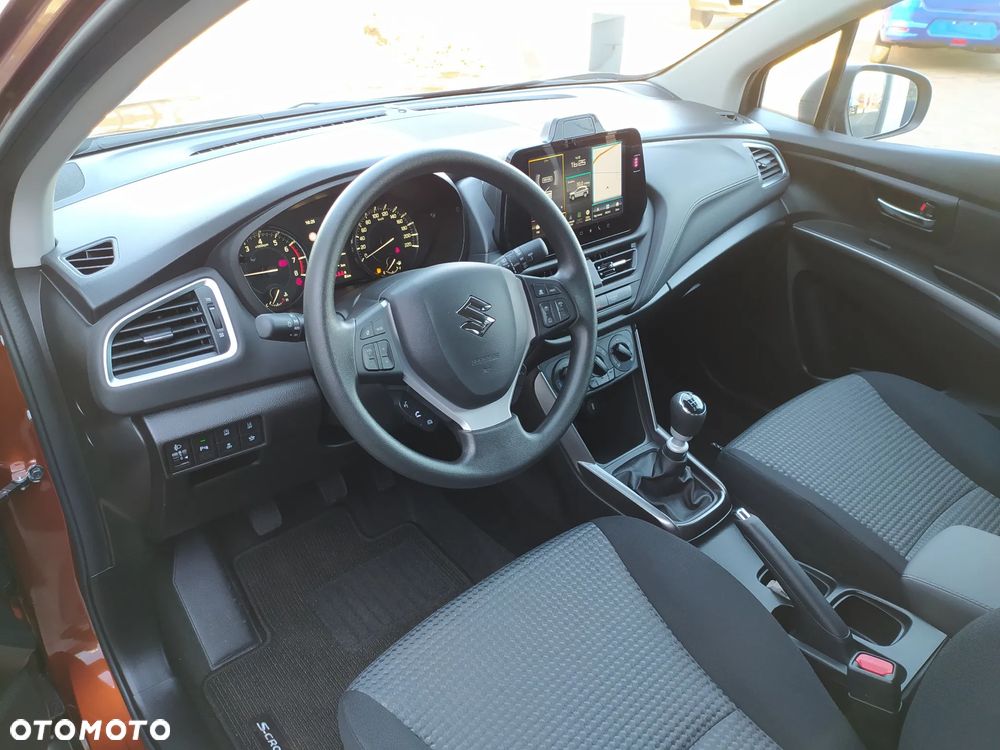 Suzuki SX4 S-Cross - 23