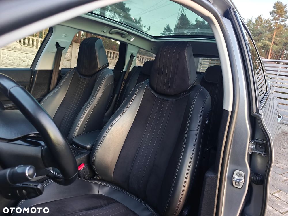 Peugeot 308 e-HDi FAP 115 Stop&Start EGS6 Business Line Niveau 1 - 19