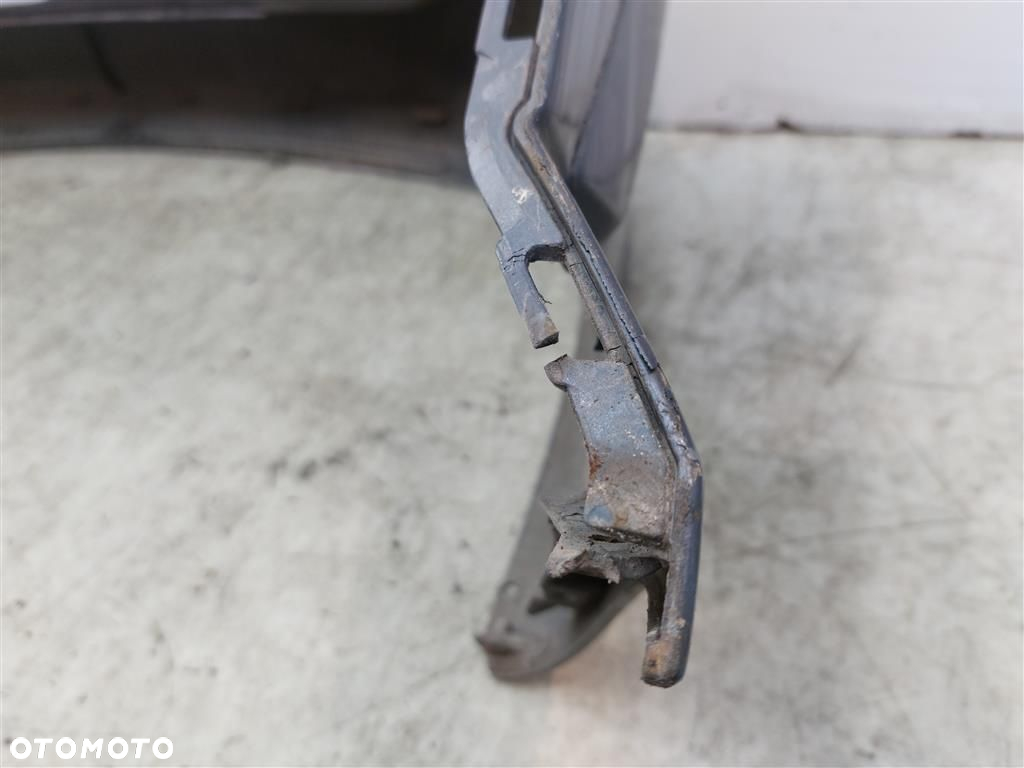 Zderzak tylny tył Opel Astra III H LAK:Z4XU 2004-2013R KOMBI - 2