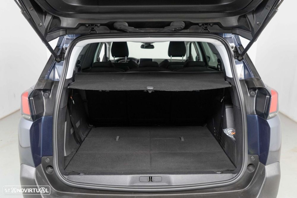Peugeot 5008 1.2 PureTech Allure EAT8 - 19