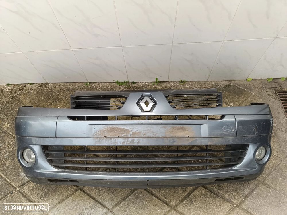 Para choques frente Renault Clio 2 2004 - 2