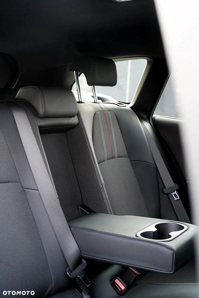 Toyota Corolla 2.0 GR Sport - 20