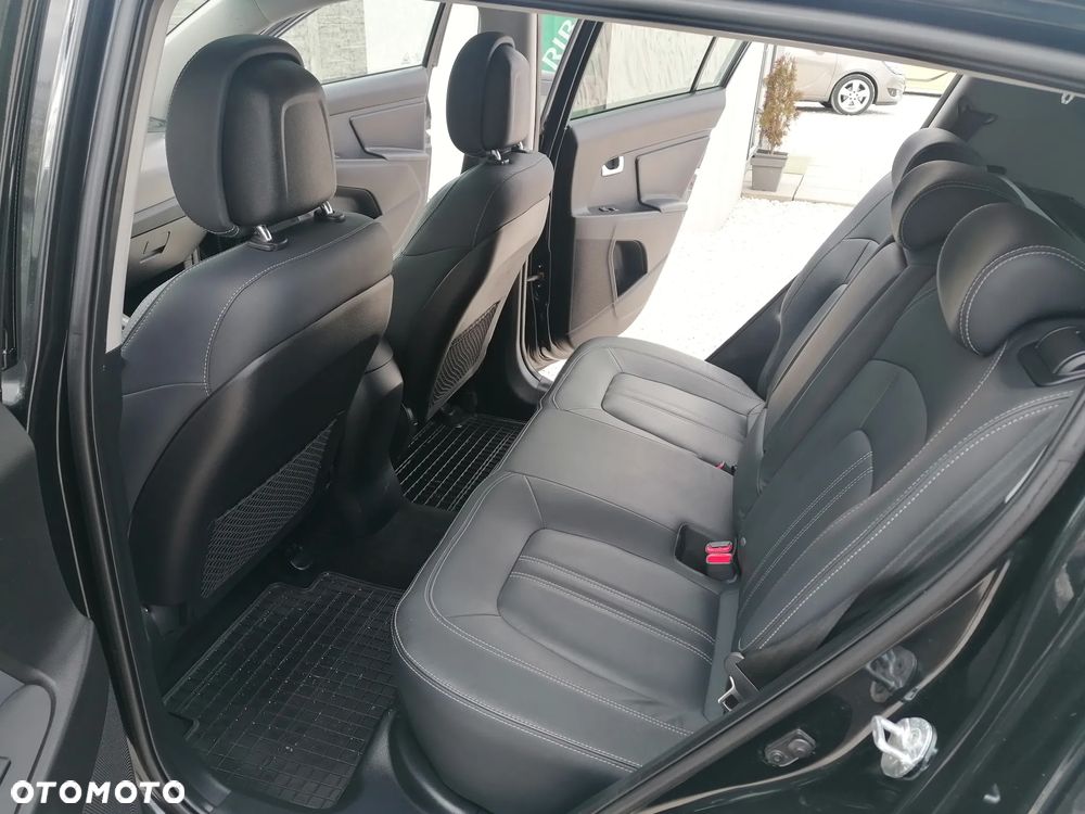 Kia Sportage 2.0 CRDI 184 AWD Platinum Edition - 34